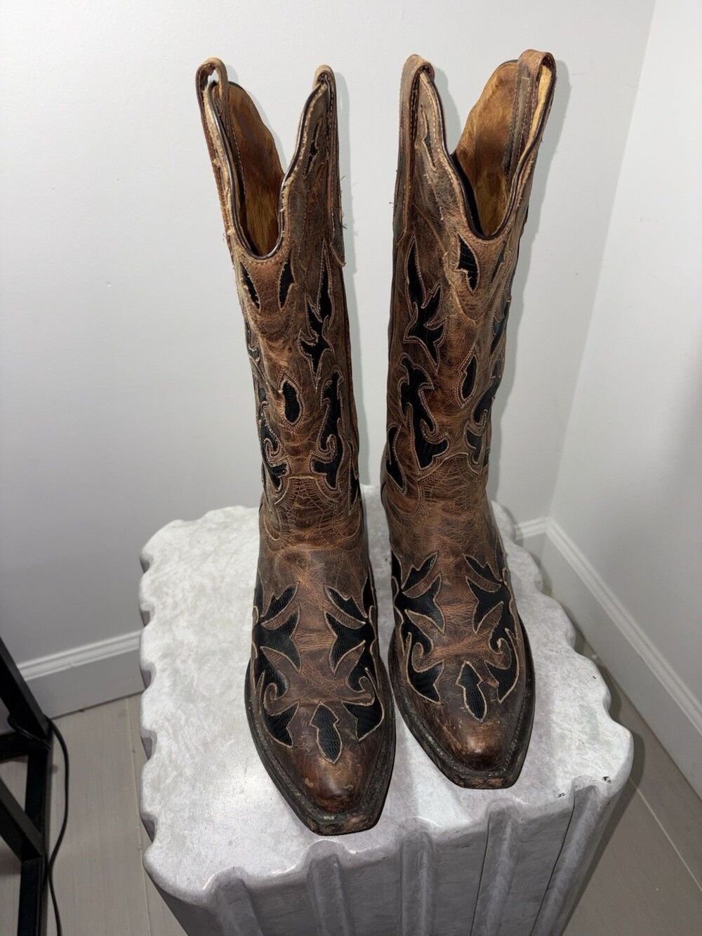 Johnny Ringo Brown Leather Black Lizard Inlay Snip Toe Boots Sz 9.5 B